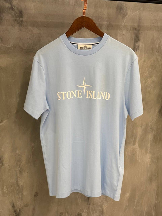T-SHIRT STONE ISLAND SCRITTA COLOR AZZURRO